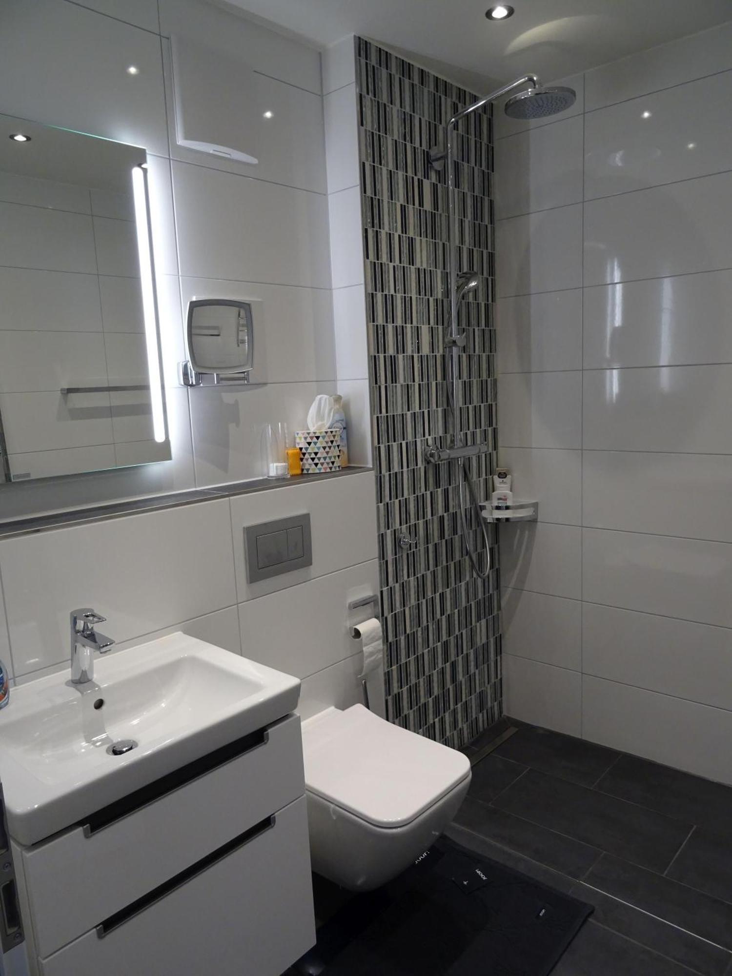 Zisa Ferienwohnung Bodensee Friedrichshafen Ngoại thất bức ảnh